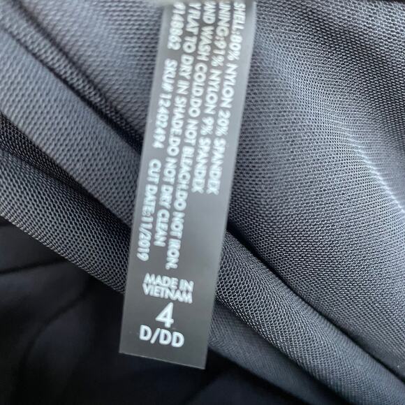 Torrid Swimsuit One Piece Black Bow Size 4 D/DD Underwire Ruched Summer Vacation - Picture 7 of 7